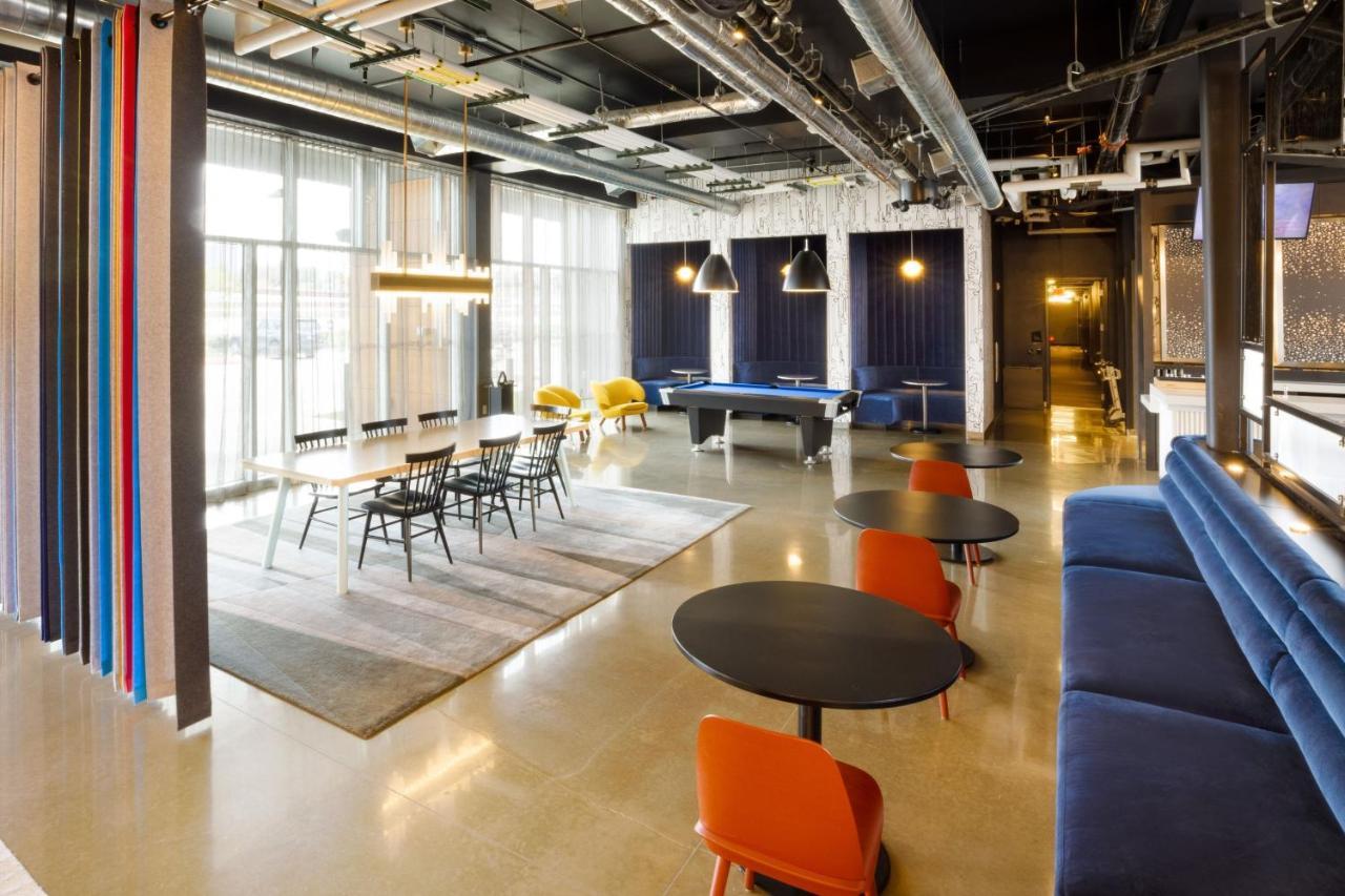 Hotel Aloft Austin Airport Extérieur photo